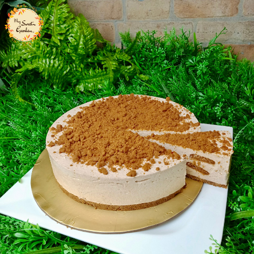 Speculoos Butter Cookie Cheesecake