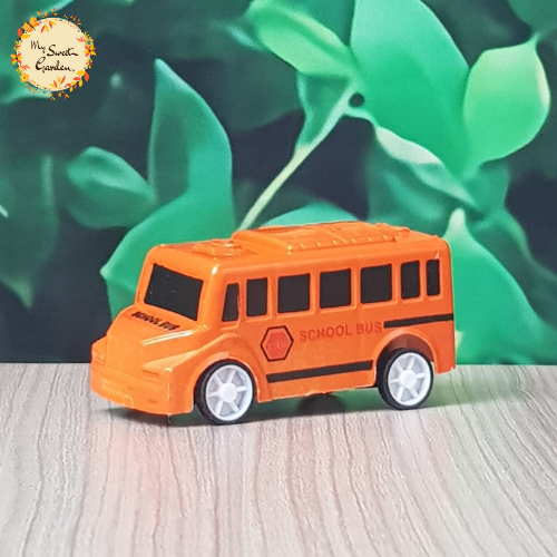 Miniature City/School Bus Figurine