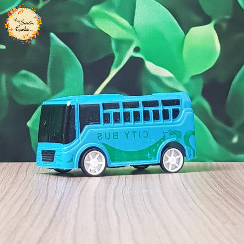 Miniature City/School Bus Figurine
