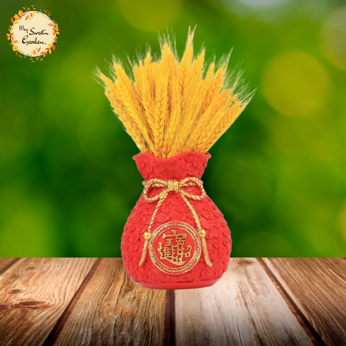Pouch Figurine with Real Wheat Decoration