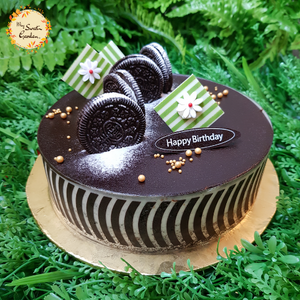 Oreo Chocolate Mousse Cake