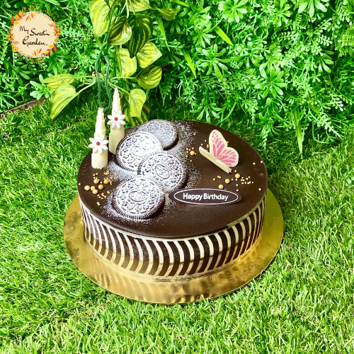 Oreo Chocolate Mousse Cake