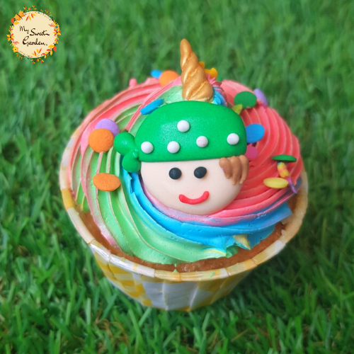 Pirate Artistic Cupcake C