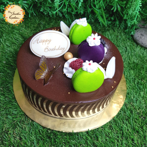 Macaron Chocolate Ganache Cake with Fresh Berries