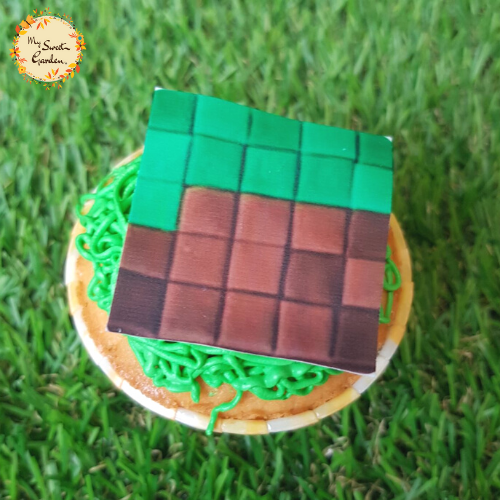 Minecraft Digital Printed Cupcake