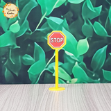 Road Signs Themed Plastic Topper