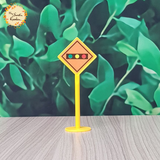 Road Signs Themed Plastic Topper