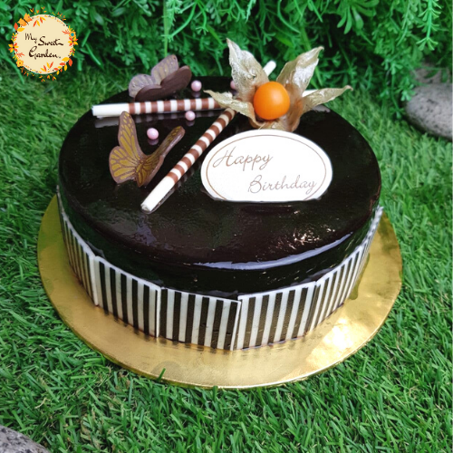 Chocolate Truffle Mousse Cake with Berries