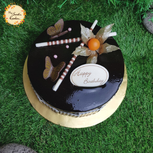 Chocolate Truffle Mousse Cake with Berries
