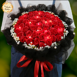 21/33/52/99pcs Red and Pink Soap Rose and Baby Breath Bouquet