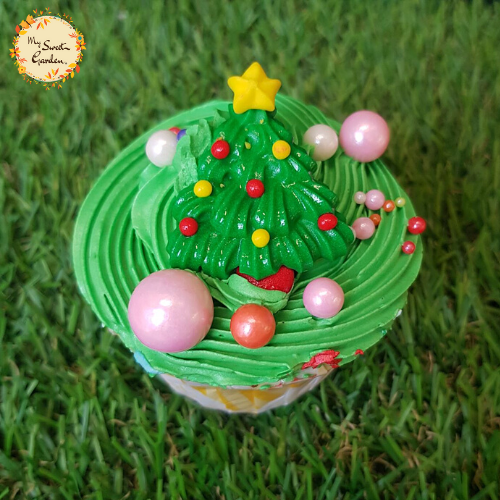 Christmas Tree Artistic Cupcake A