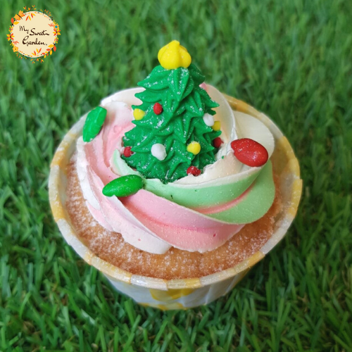 Christmas Tree Artistic Cupcake B