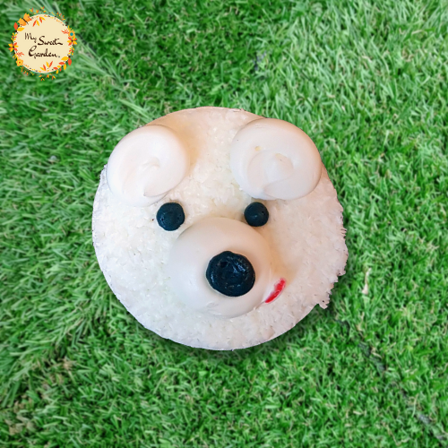 Polar Bear Artistic Cupcake
