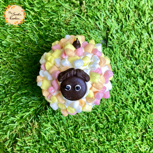 Marshmallow Cotton Sheep Artistic Cupcake