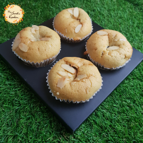 Petit Blueberry Muffin