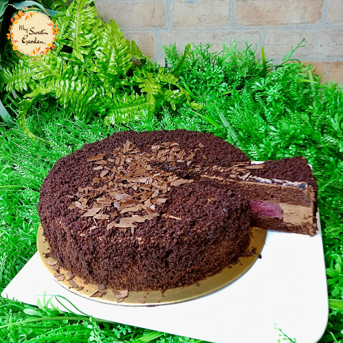 Black Forest Royal Layered Cake