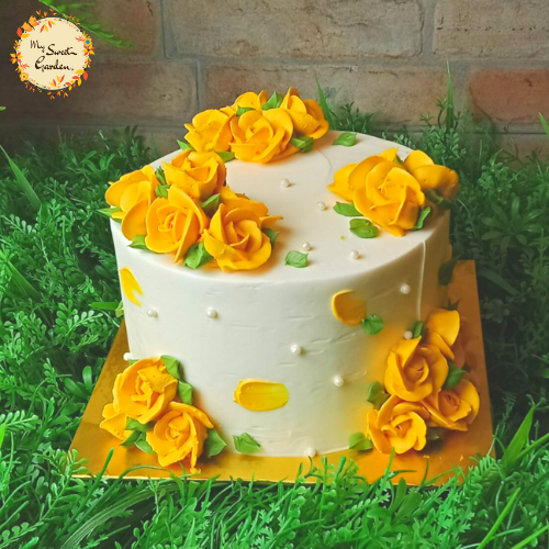 Buttercream Roses Cake Topper