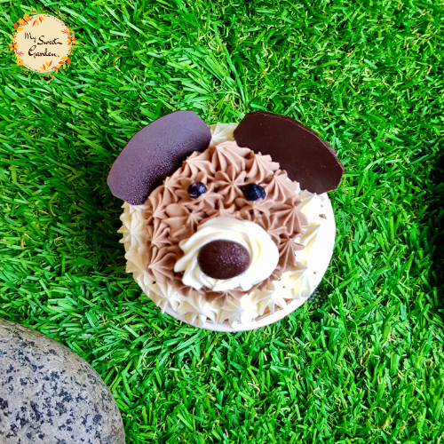 Doggy Artistic Cupcake