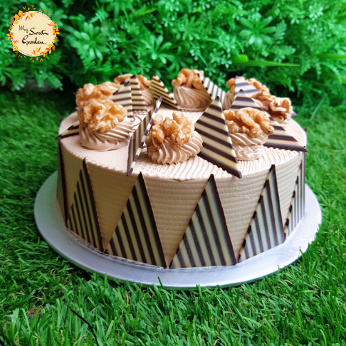 California Mocha Walnut Cake A