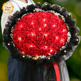 21/33/52/99pcs Red and Pink Soap Rose and Baby Breath Bouquet