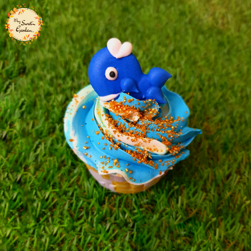 Blue Whale Artistic Cupcake