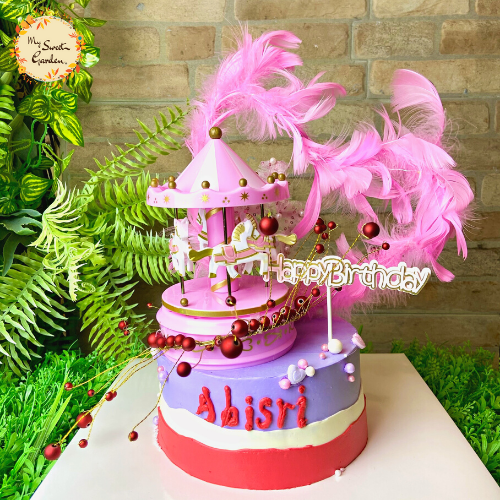 DIY Pink Princess Cake