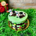 Fondant Cow Artistic Cake