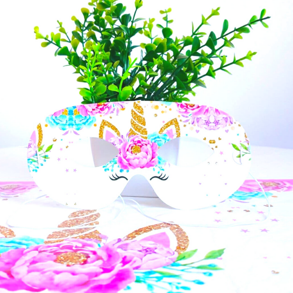 Unicorn Partyware Set