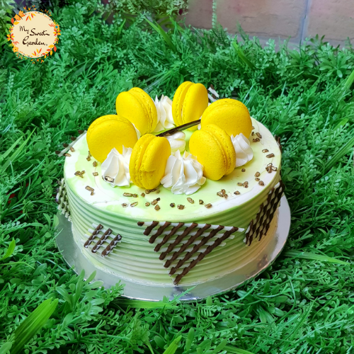 Macaron Mousse Artistic Cake